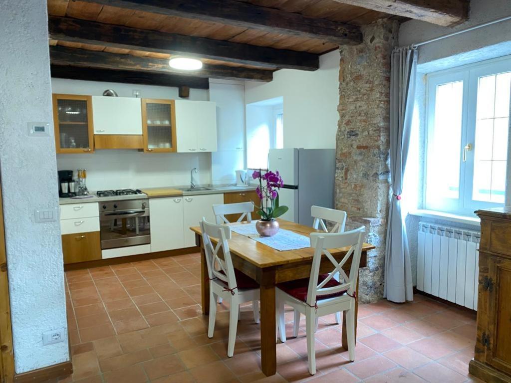 Casa Vacanze Il Melograno Tremosine ภายนอก รูปภาพ